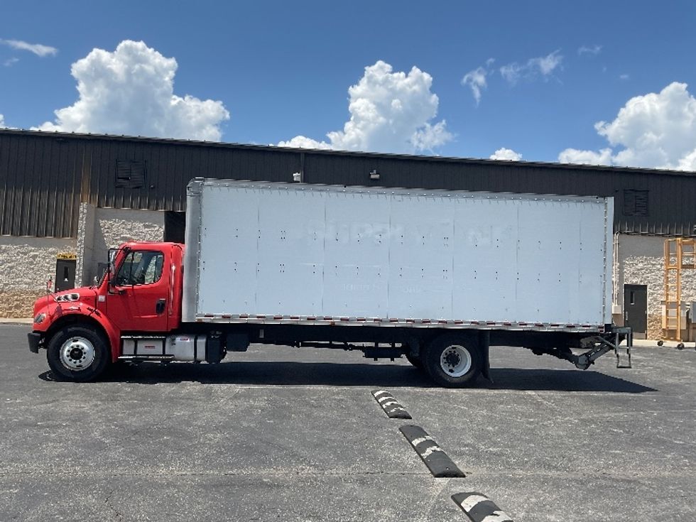 Medium Duty Box Truck-Light and Medium Duty Trucks-Freightliner-2019-M2-Tampa-FL-189,022\n\t\tmiles-$ 50,750 - Image 4