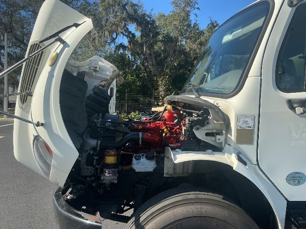 Medium Duty Box Truck-Light and Medium Duty Trucks-Freightliner-2019-M2-Tampa-FL-209,132\n\t\tmiles-$ 34,000 - Image 23
