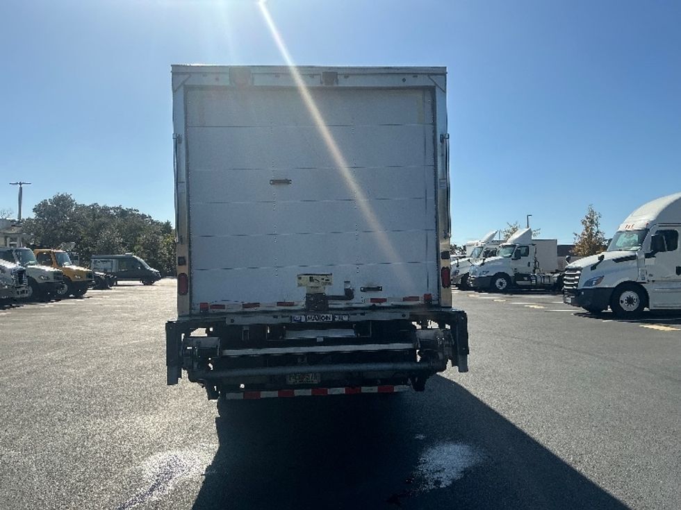 Medium Duty Box Truck-Light and Medium Duty Trucks-Freightliner-2019-M2-Tampa-FL-209,132\n\t\tmiles-$ 34,000 - Image 4