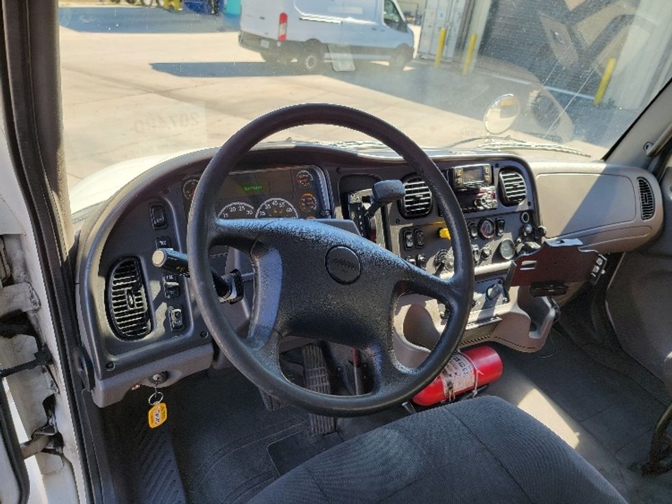 Medium Duty Box Truck-Light and Medium Duty Trucks-Freightliner-2019-M2-Tampa-FL-221,724\n\t\tmiles-$ 45,750 - Image 17