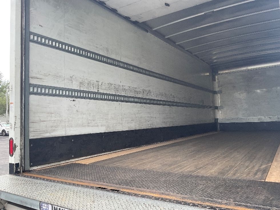 Medium Duty Box Truck-Light and Medium Duty Trucks-Freightliner-2019-M2-Tampa-FL-230,947\n\t\tmiles-$ 42,500 - Image 11