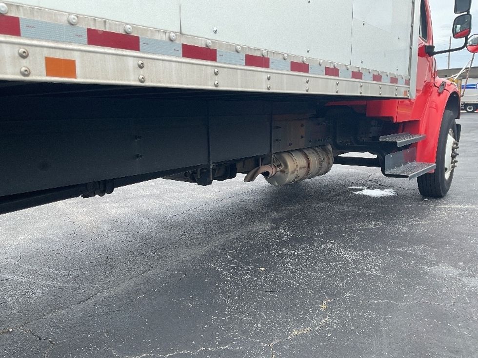 Medium Duty Box Truck-Light and Medium Duty Trucks-Freightliner-2019-M2-Tampa-FL-230,947\n\t\tmiles-$ 42,500 - Image 14