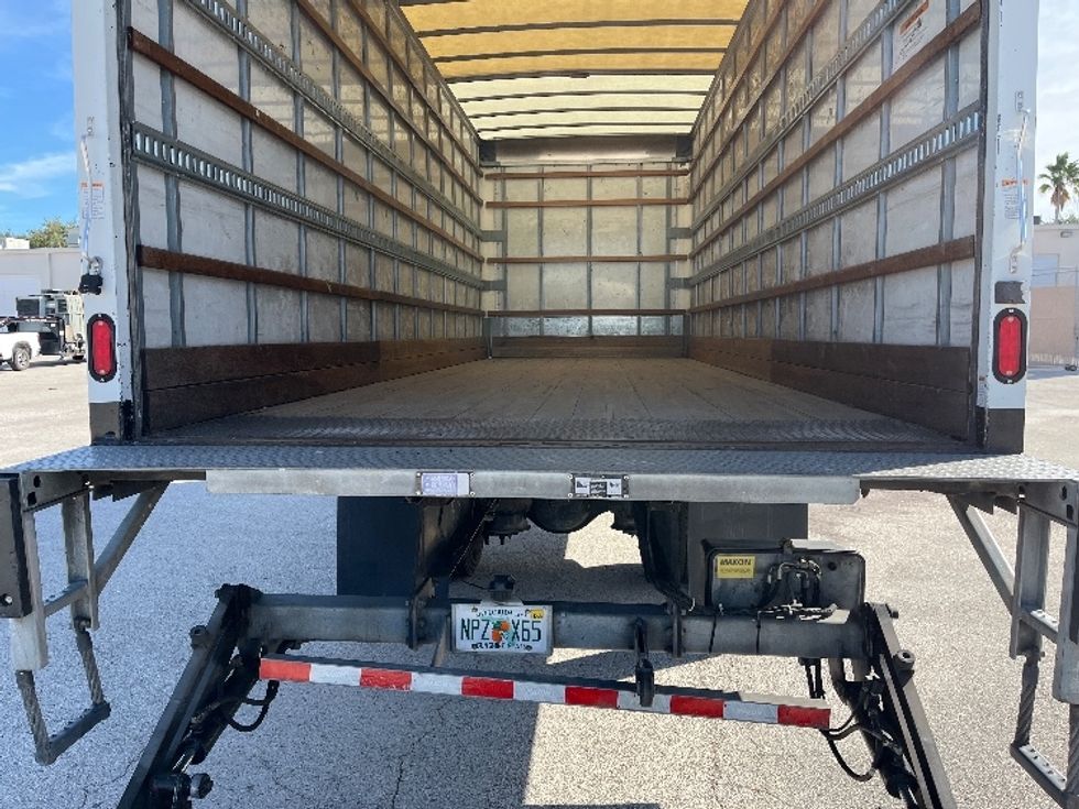 Medium Duty Box Truck-Light and Medium Duty Trucks-Freightliner-2019-M2-Tampa-FL-242,200\n\t\tmiles-$ 37,000 - Image 10