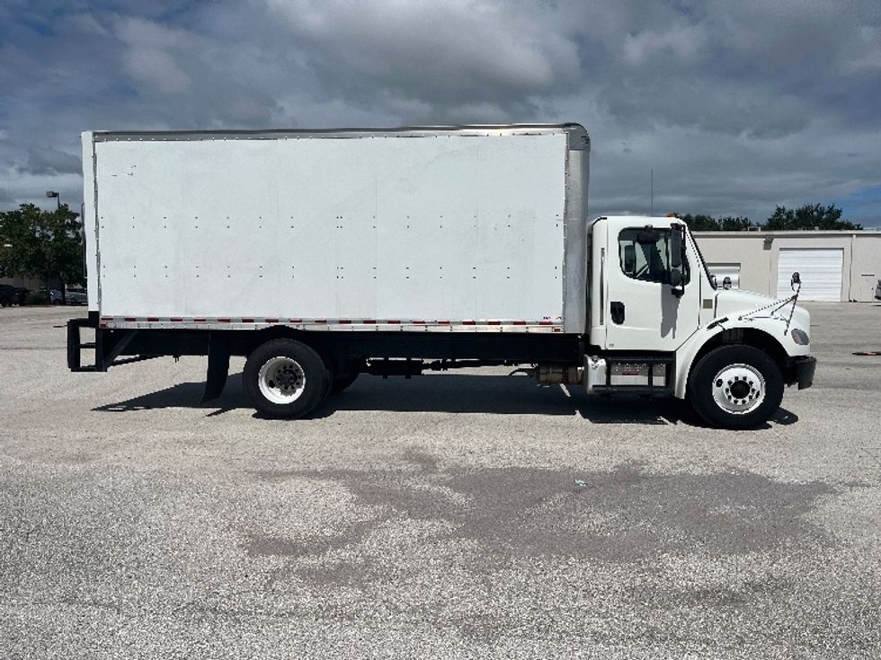 Medium Duty Box Truck-Light and Medium Duty Trucks-Freightliner-2019-M2-Tampa-FL-247,025\n\t\tmiles-$ 29,250 - Image 15
