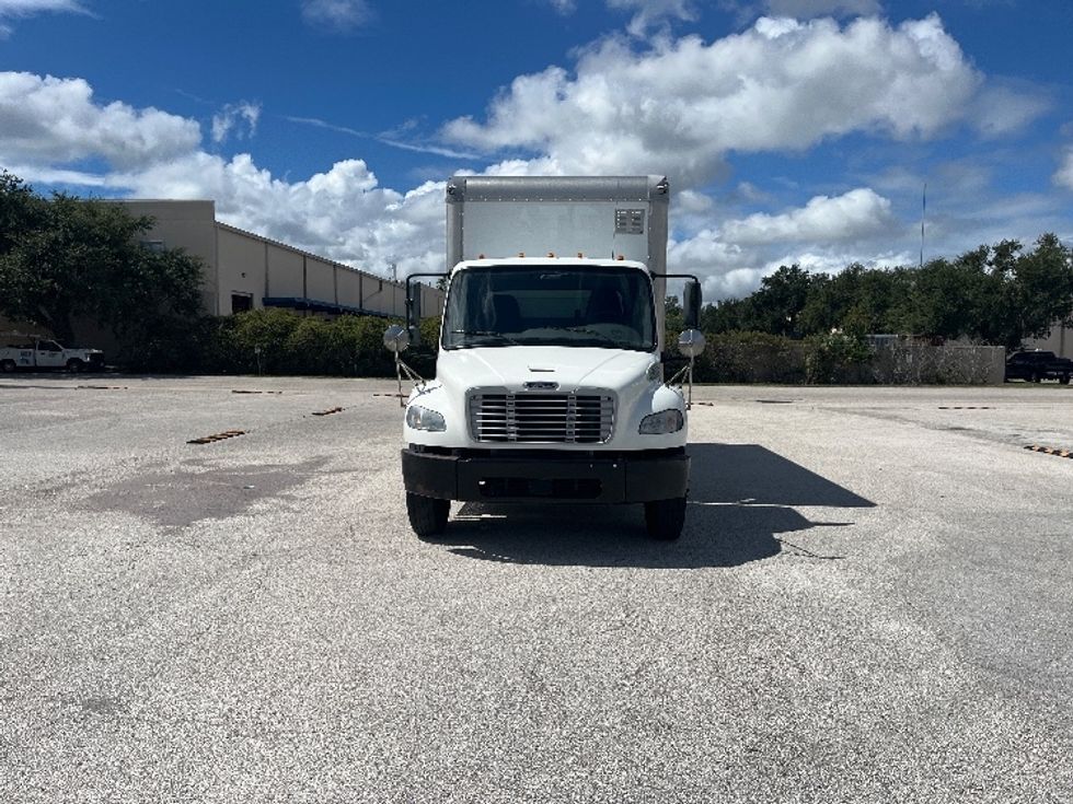 Medium Duty Box Truck-Light and Medium Duty Trucks-Freightliner-2019-M2-Tampa-FL-247,025\n\t\tmiles-$ 29,250 - Image 2