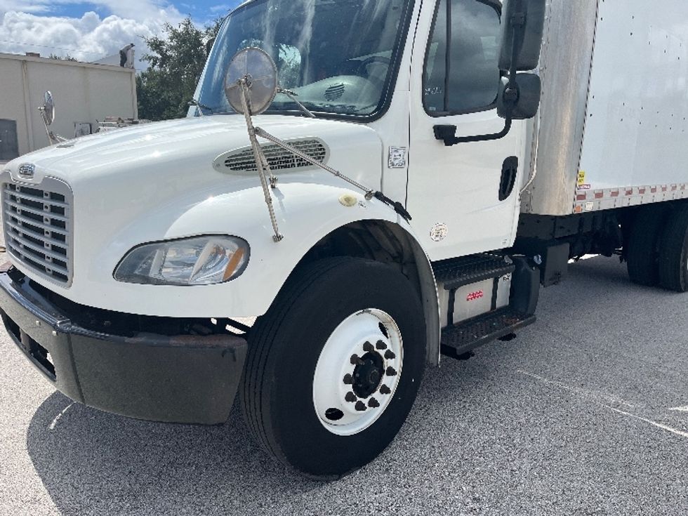 Medium Duty Box Truck-Light and Medium Duty Trucks-Freightliner-2019-M2-Tampa-FL-247,025\n\t\tmiles-$ 29,250 - Image 25