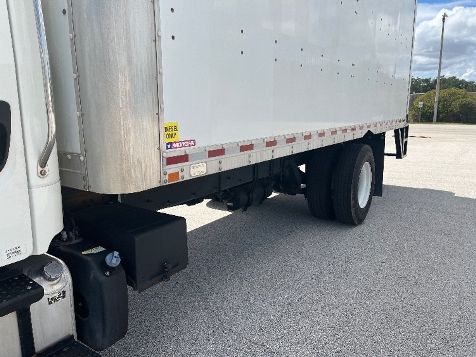 Medium Duty Box Truck-Light and Medium Duty Trucks-Freightliner-2019-M2-Tampa-FL-247,025\n\t\tmiles-$ 29,250 - Image 26