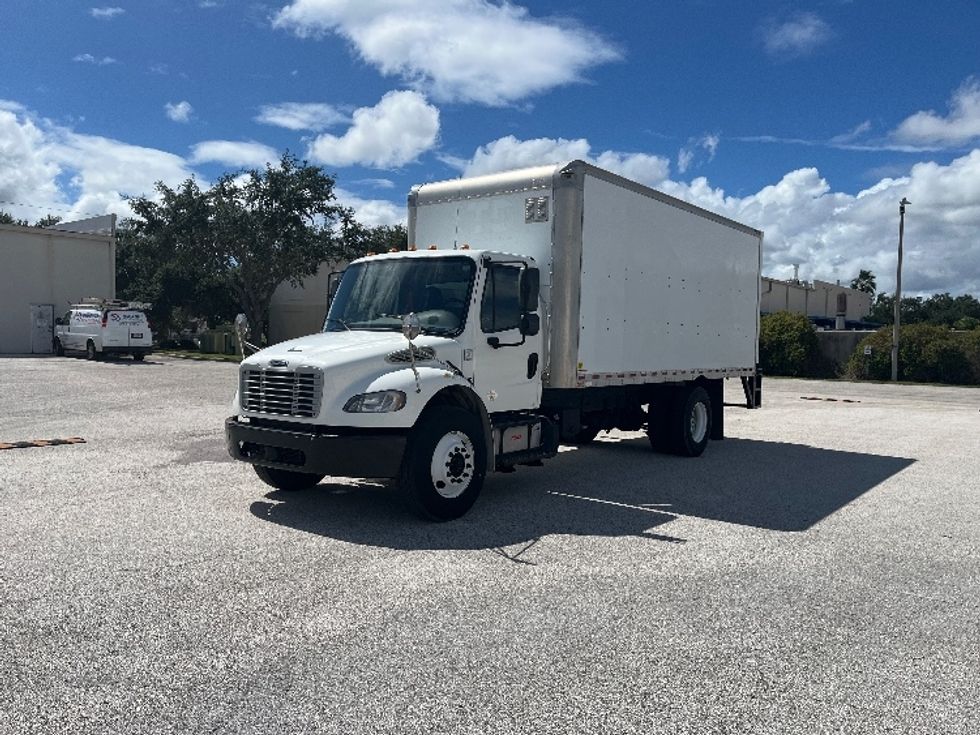 Medium Duty Box Truck-Light and Medium Duty Trucks-Freightliner-2019-M2-Tampa-FL-247,025\n\t\tmiles-$ 29,250 - Image 3
