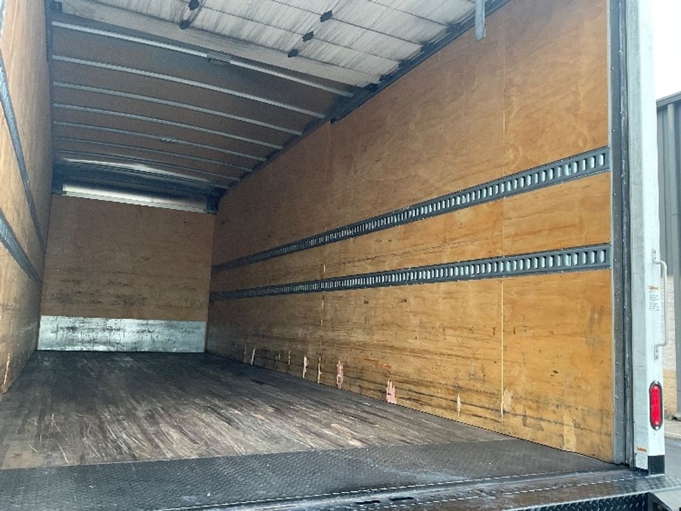 Medium Duty Box Truck-Light and Medium Duty Trucks-Freightliner-2019-M2-Tampa-FL-276,474\n\t\tmiles-$ 42,750 - Image 12