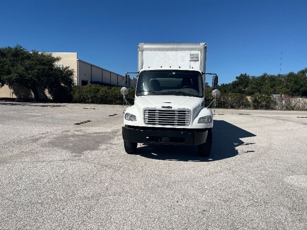 Medium Duty Box Truck-Light and Medium Duty Trucks-Freightliner-2019-M2-Tampa-FL-276,707\n\t\tmiles-$ 29,500 - Image 2