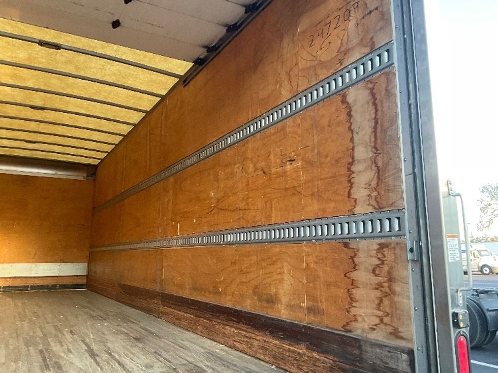 Medium Duty Box Truck-Light and Medium Duty Trucks-Freightliner-2019-M2-Tampa-FL-310,896\n\t\tmiles-$ 25,000 - Image 12