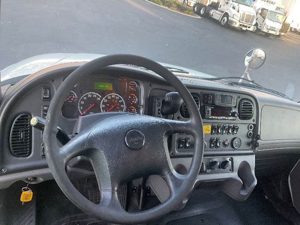 Medium Duty Box Truck-Light and Medium Duty Trucks-Freightliner-2019-M2-Tampa-FL-310,896\n\t\tmiles-$ 25,000 - Image 18