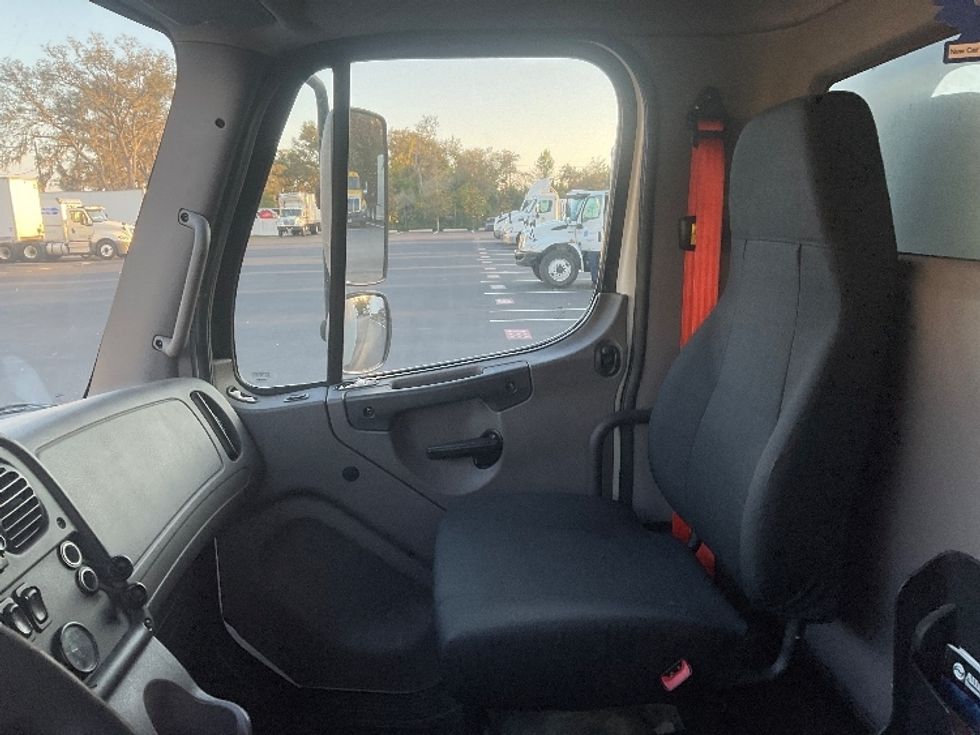 Medium Duty Box Truck-Light and Medium Duty Trucks-Freightliner-2019-M2-Tampa-FL-310,896\n\t\tmiles-$ 25,000 - Image 19