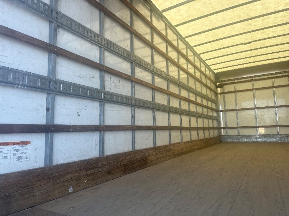 Medium Duty Box Truck-Light and Medium Duty Trucks-Freightliner-2019-M2-Toronto-ON-231,573\n\t\tkm-$ 70,000 - Image 11