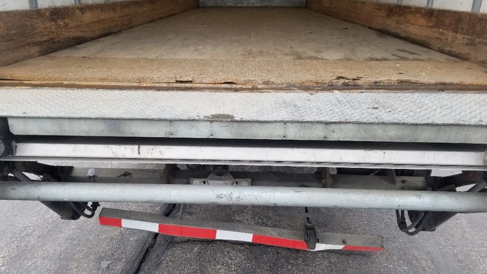 Medium Duty Box Truck-Light and Medium Duty Trucks-Freightliner-2019-M2-Toronto-ON-233,919\n\t\tkm-$ 70,250 - Image 10