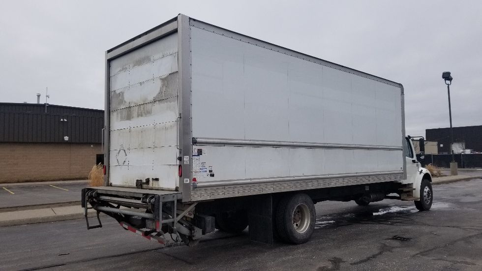 Medium Duty Box Truck-Light and Medium Duty Trucks-Freightliner-2019-M2-Toronto-ON-233,919\n\t\tkm-$ 70,250 - Image 13