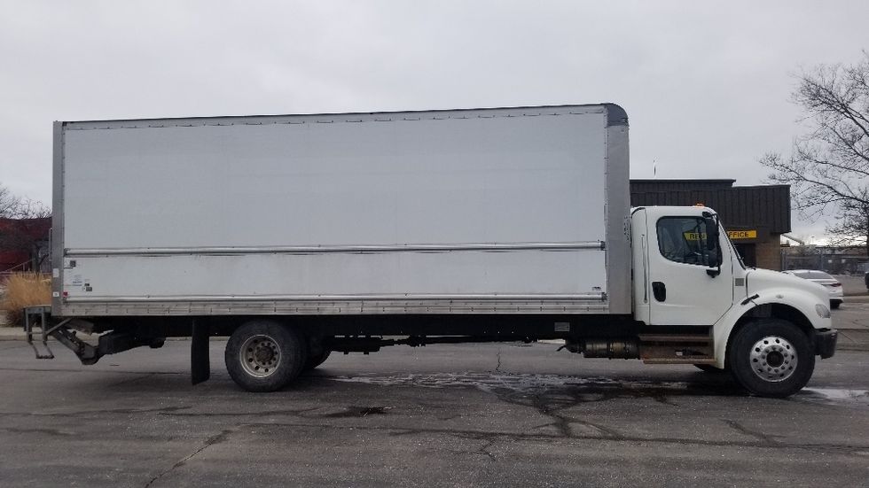 Medium Duty Box Truck-Light and Medium Duty Trucks-Freightliner-2019-M2-Toronto-ON-233,919\n\t\tkm-$ 70,250 - Image 15