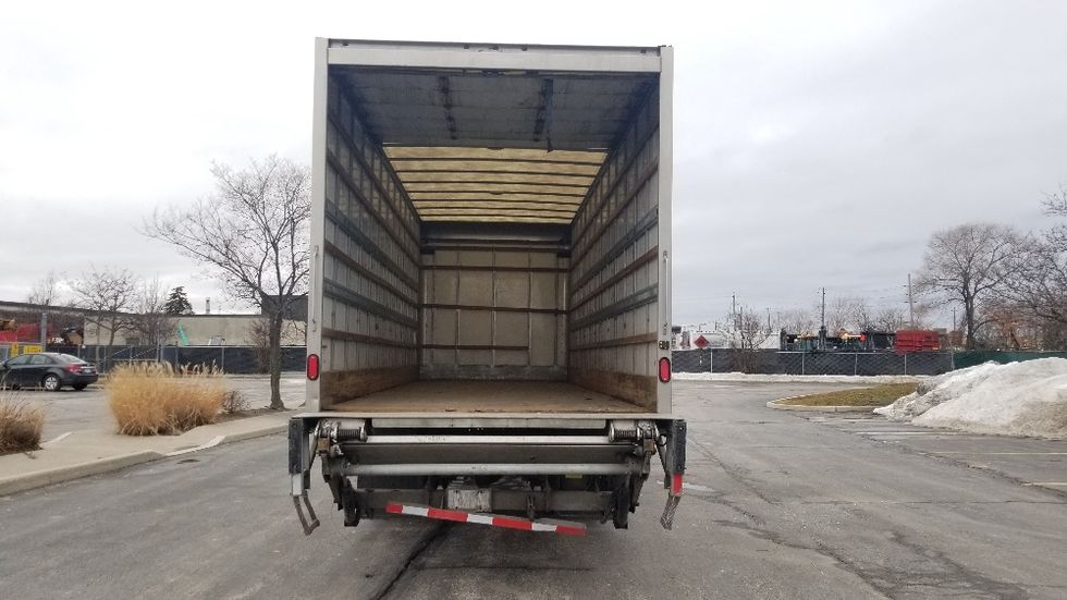 Medium Duty Box Truck-Light and Medium Duty Trucks-Freightliner-2019-M2-Toronto-ON-233,919\n\t\tkm-$ 70,250 - Image 8