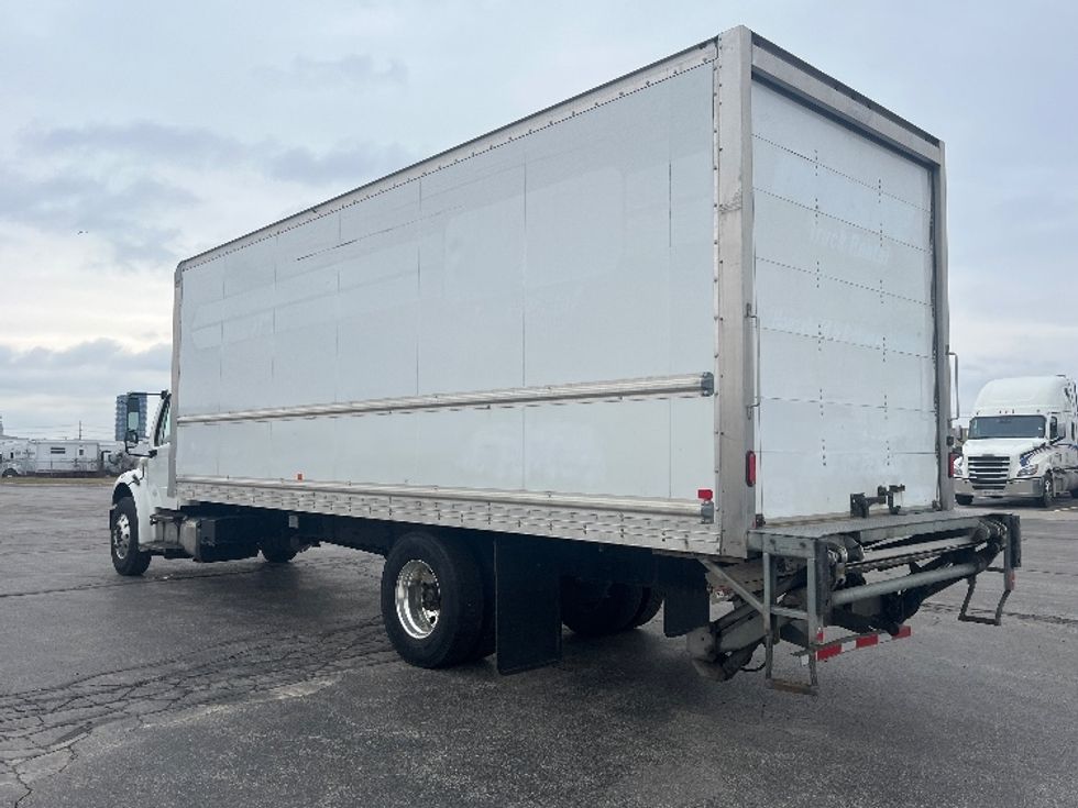 Medium Duty Box Truck-Light and Medium Duty Trucks-Freightliner-2019-M2-Toronto-ON-234,770\n\t\tkm-$ 70,250 - Image 6