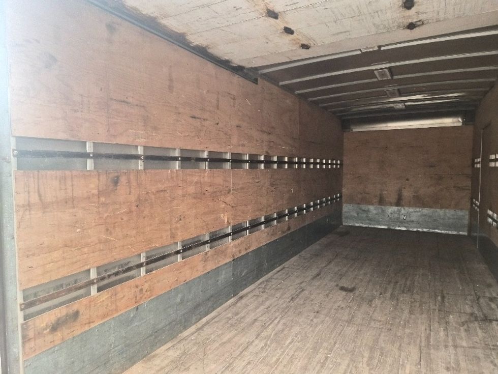 Medium Duty Box Truck-Light and Medium Duty Trucks-Freightliner-2019-M2-Toronto-ON-244,255\n\t\tkm-$ 66,500 - Image 11