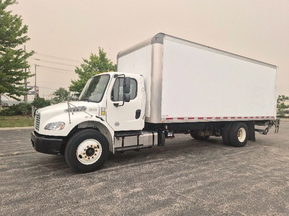 Medium Duty Box Truck-Light and Medium Duty Trucks-Freightliner-2019-M2-Toronto-ON-244,255\n\t\tkm-$ 66,500 - Image 3