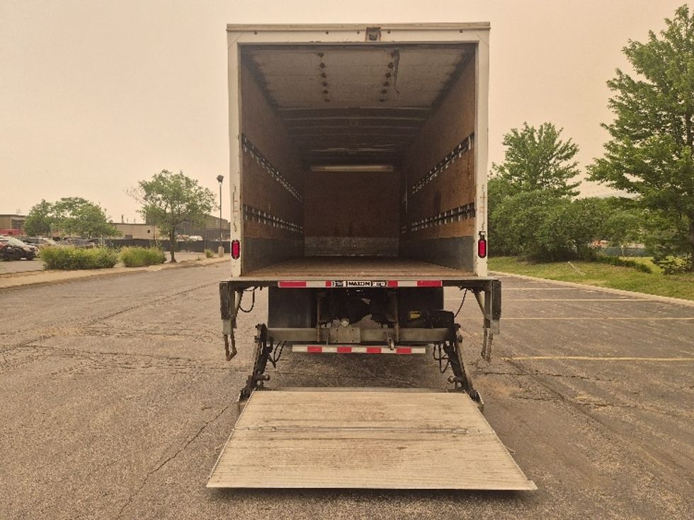 Medium Duty Box Truck-Light and Medium Duty Trucks-Freightliner-2019-M2-Toronto-ON-244,255\n\t\tkm-$ 66,500 - Image 9