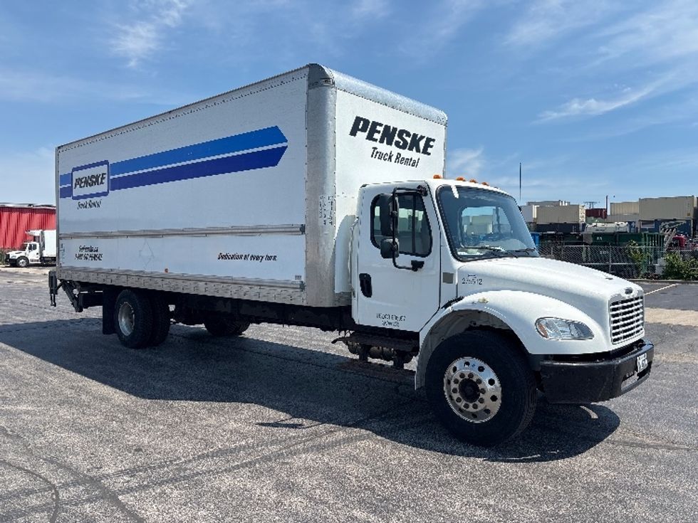 Medium Duty Box Truck-Light and Medium Duty Trucks-Freightliner-2019-M2-Toronto-ON-255,632\n\t\tkm-$ 61,000 - Image 1