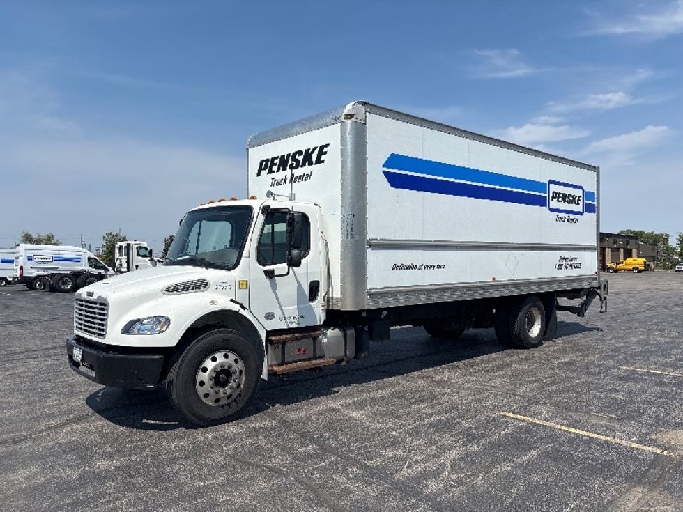 Medium Duty Box Truck-Light and Medium Duty Trucks-Freightliner-2019-M2-Toronto-ON-255,632\n\t\tkm-$ 61,000 - Image 3