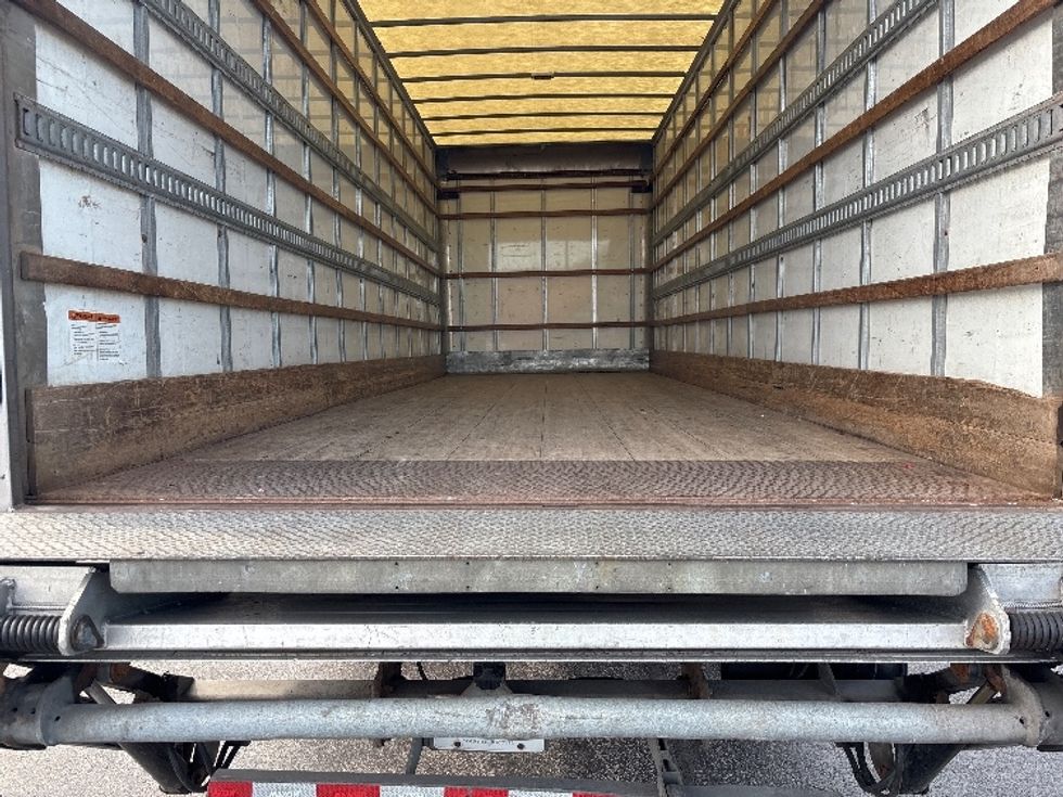Medium Duty Box Truck-Light and Medium Duty Trucks-Freightliner-2019-M2-Toronto-ON-297,228\n\t\tkm-$ 56,500 - Image 10