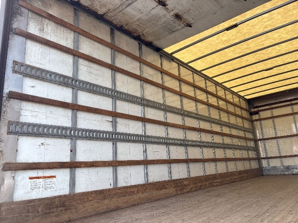 Medium Duty Box Truck-Light and Medium Duty Trucks-Freightliner-2019-M2-Toronto-ON-297,228\n\t\tkm-$ 56,500 - Image 11