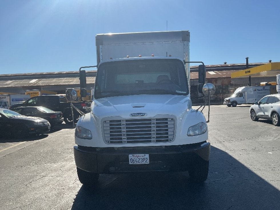 Medium Duty Box Truck-Light and Medium Duty Trucks-Freightliner-2019-M2-Torrance-CA-103,715\n\t\tmiles-$ 43,000 - Image 2