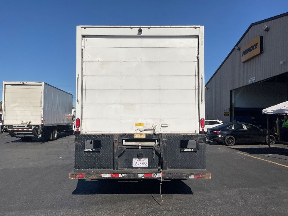 Medium Duty Box Truck-Light and Medium Duty Trucks-Freightliner-2019-M2-Torrance-CA-103,715\n\t\tmiles-$ 43,000 - Image 7