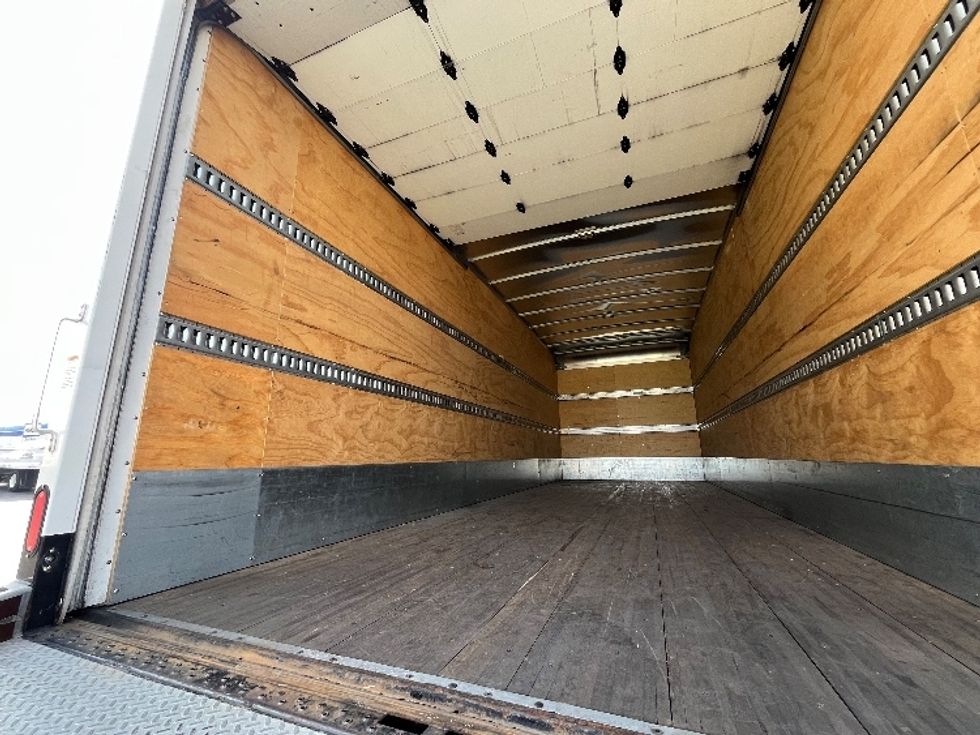 Medium Duty Box Truck-Light and Medium Duty Trucks-Freightliner-2019-M2-Torrance-CA-103,775\n\t\tmiles-$ 60,000 - Image 11