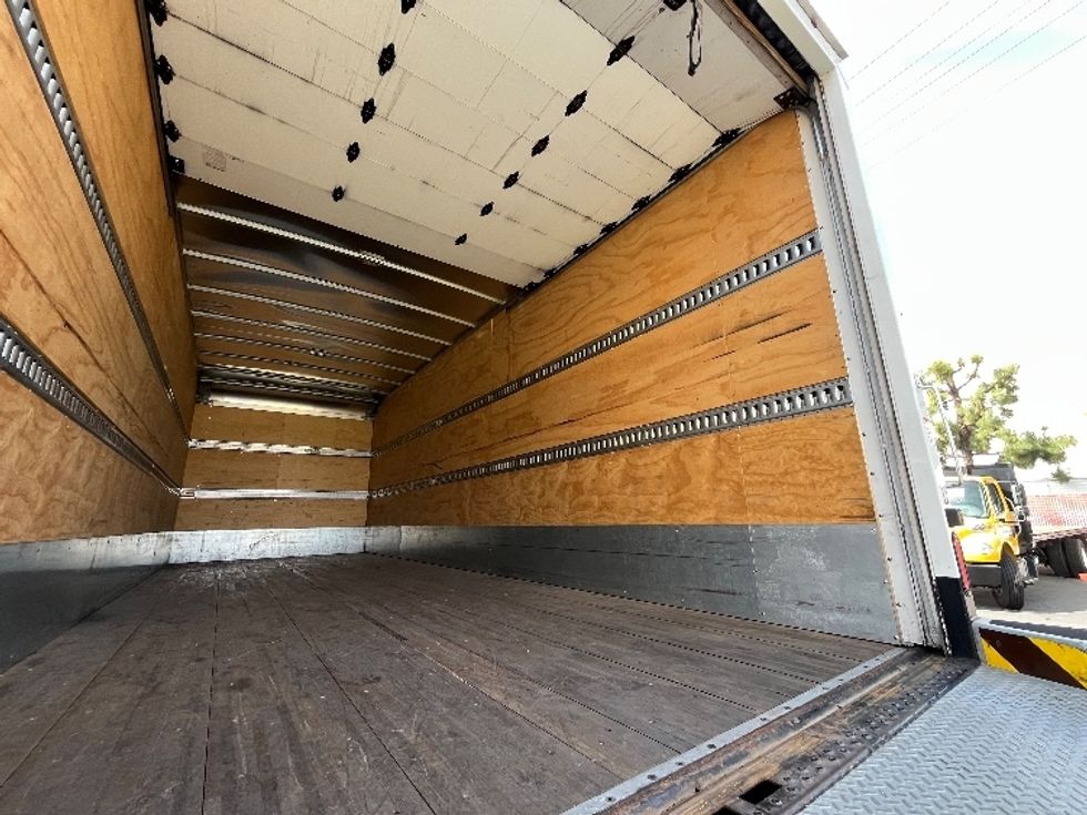 Medium Duty Box Truck-Light and Medium Duty Trucks-Freightliner-2019-M2-Torrance-CA-103,775\n\t\tmiles-$ 60,000 - Image 12