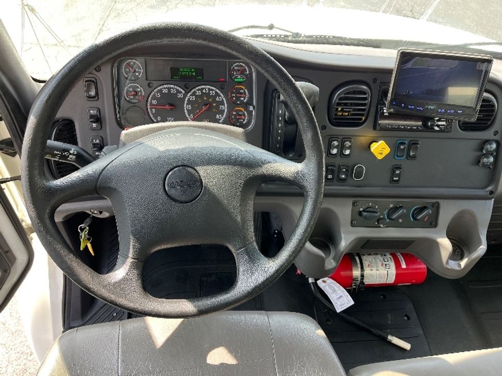 Medium Duty Box Truck-Light and Medium Duty Trucks-Freightliner-2019-M2-Torrance-CA-103,775\n\t\tmiles-$ 60,000 - Image 18