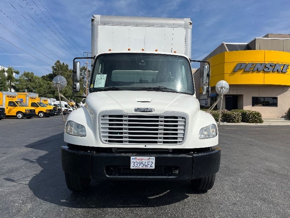 Medium Duty Box Truck-Light and Medium Duty Trucks-Freightliner-2019-M2-Torrance-CA-103,775\n\t\tmiles-$ 60,000 - Image 2