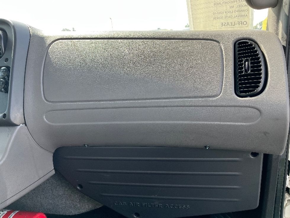 Medium Duty Box Truck-Light and Medium Duty Trucks-Freightliner-2019-M2-Torrance-CA-103,775\n\t\tmiles-$ 60,000 - Image 21