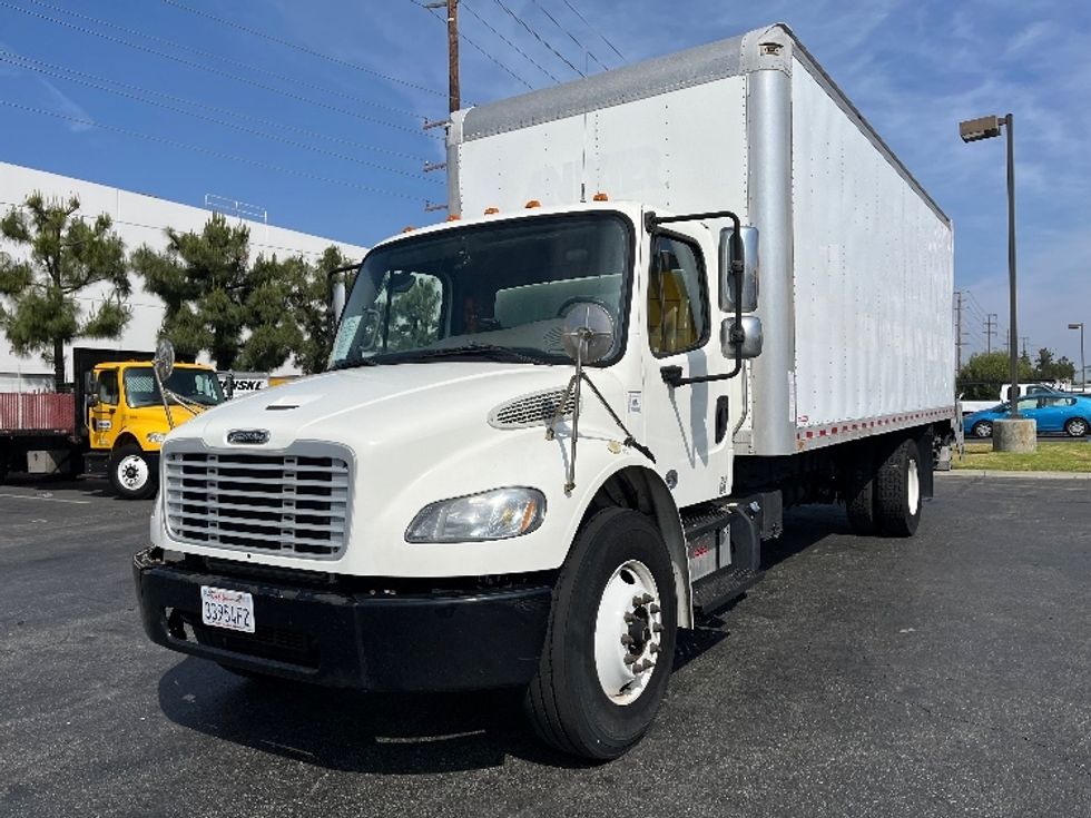 Medium Duty Box Truck-Light and Medium Duty Trucks-Freightliner-2019-M2-Torrance-CA-103,775\n\t\tmiles-$ 60,000 - Image 3