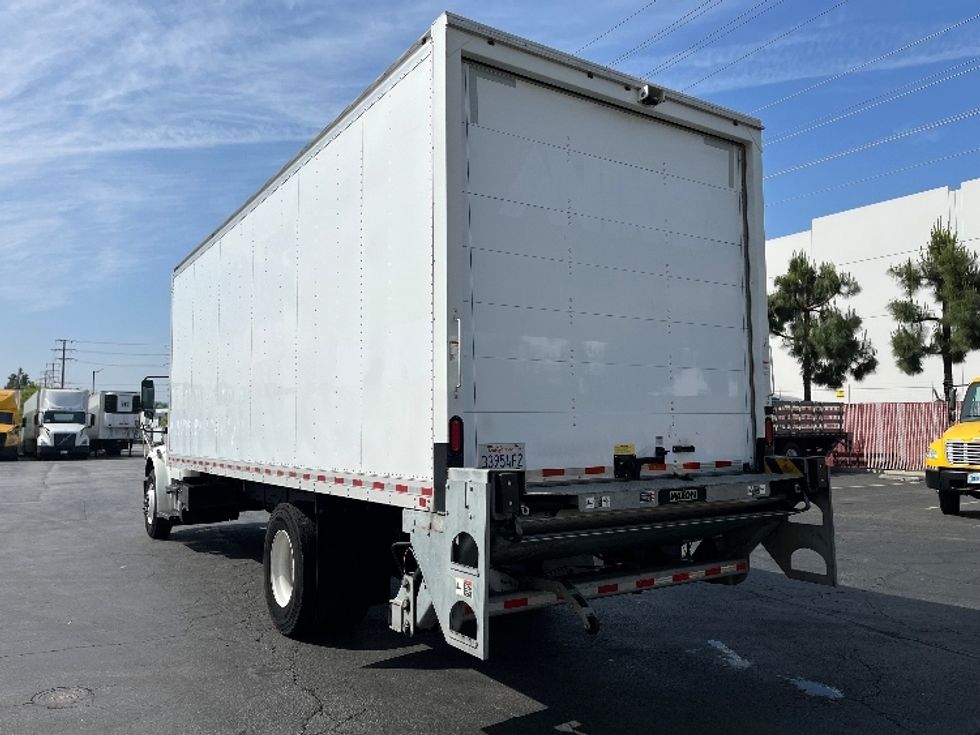 Medium Duty Box Truck-Light and Medium Duty Trucks-Freightliner-2019-M2-Torrance-CA-103,775\n\t\tmiles-$ 60,000 - Image 6