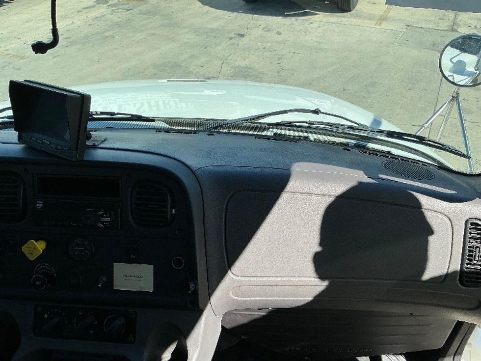 Medium Duty Box Truck-Light and Medium Duty Trucks-Freightliner-2019-M2-Torrance-CA-105,981\n\t\tmiles-$ 41,750 - Image 21