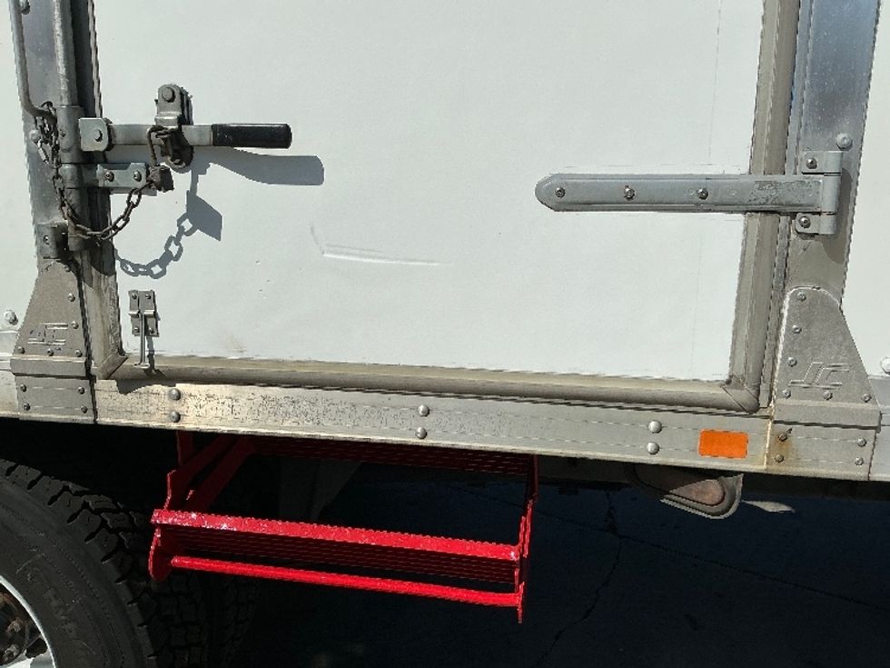 Medium Duty Box Truck-Light and Medium Duty Trucks-Freightliner-2019-M2-Torrance-CA-105,981\n\t\tmiles-$ 41,750 - Image 29