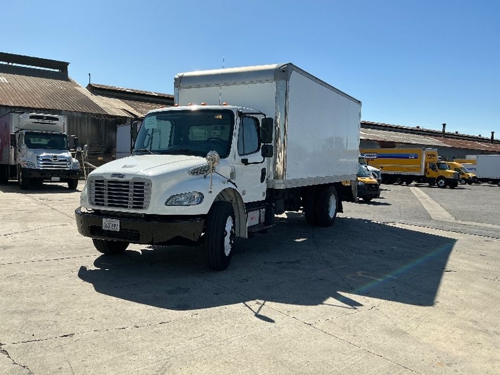Medium Duty Box Truck-Light and Medium Duty Trucks-Freightliner-2019-M2-Torrance-CA-105,981\n\t\tmiles-$ 41,750 - Image 3