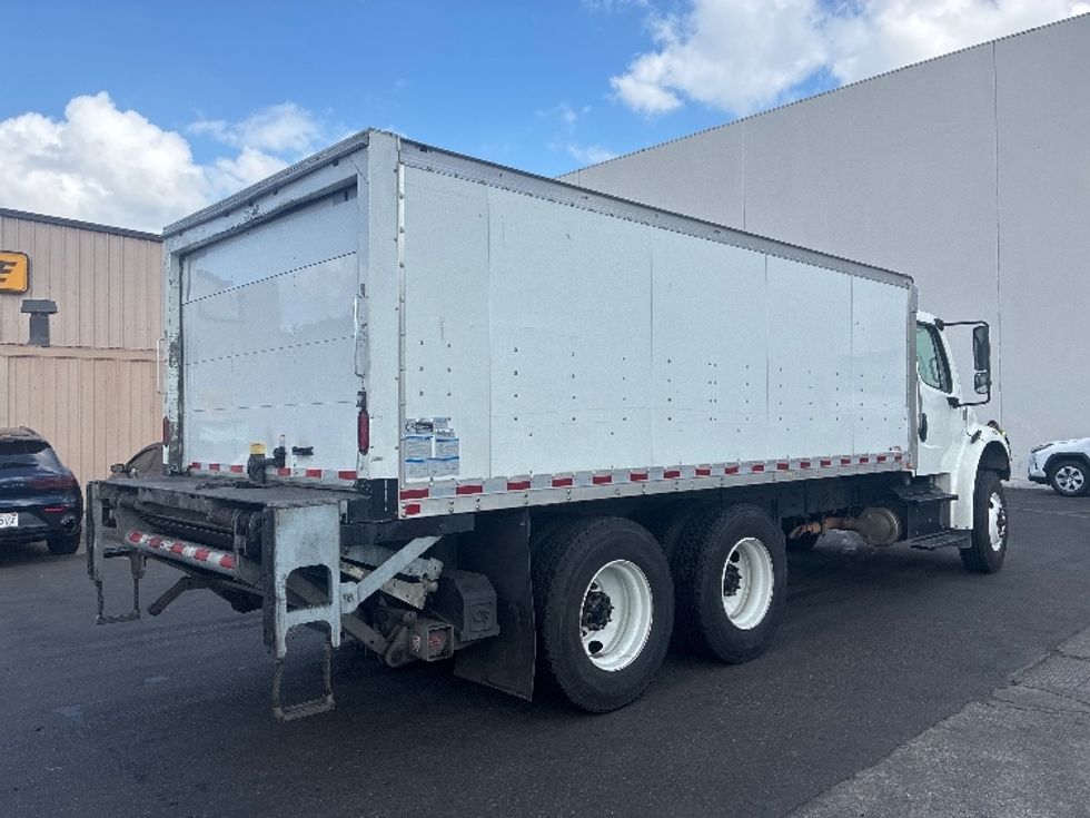 Medium Duty Box Truck-Light and Medium Duty Trucks-Freightliner-2019-M2-Torrance-CA-123,157\n\t\tmiles-$ 57,000 - Image 12