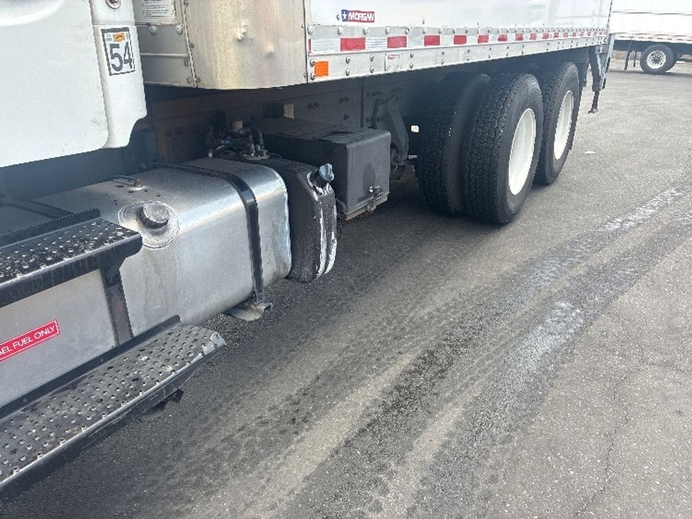 Medium Duty Box Truck-Light and Medium Duty Trucks-Freightliner-2019-M2-Torrance-CA-123,157\n\t\tmiles-$ 57,000 - Image 5