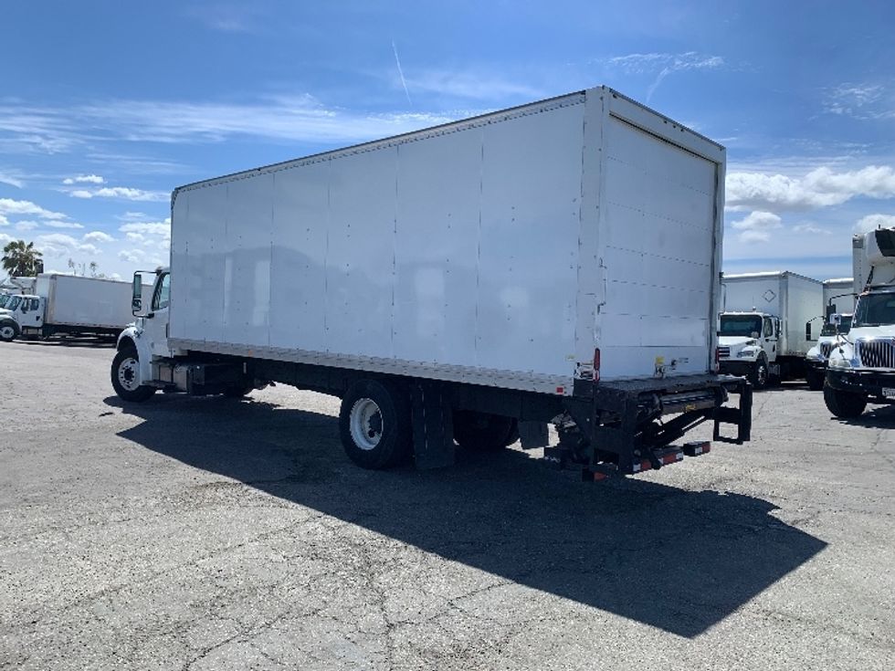 Medium Duty Box Truck-Light and Medium Duty Trucks-Freightliner-2019-M2-Torrance-CA-124,368\n\t\tmiles-$ 59,250 - Image 6