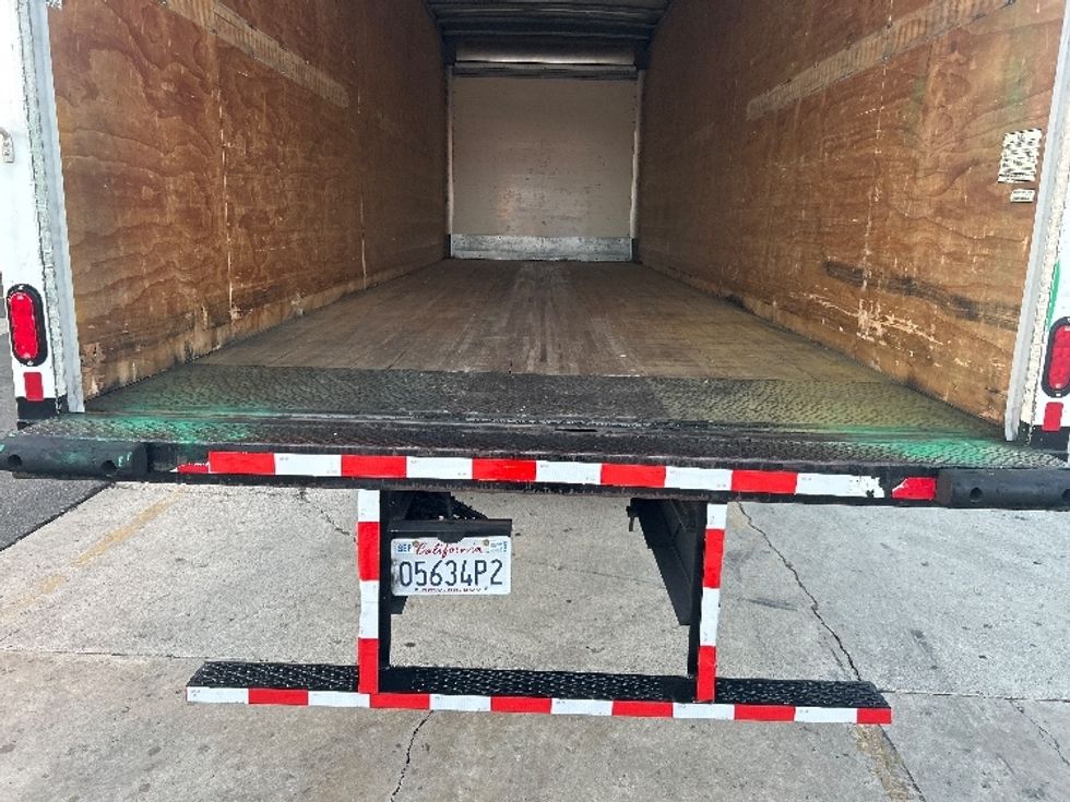 Medium Duty Box Truck-Light and Medium Duty Trucks-Freightliner-2019-M2-Torrance-CA-126,220\n\t\tmiles-$ 47,750 - Image 10