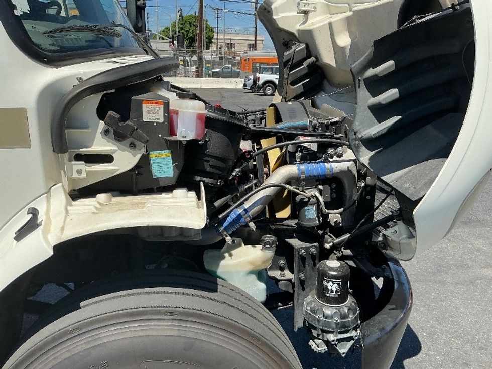 Medium Duty Box Truck-Light and Medium Duty Trucks-Freightliner-2019-M2-Torrance-CA-128,793\n\t\tmiles-$ 55,000 - Image 22