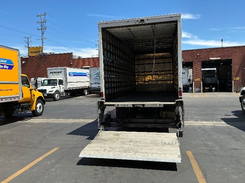 Medium Duty Box Truck-Light and Medium Duty Trucks-Freightliner-2019-M2-Torrance-CA-128,793\n\t\tmiles-$ 55,000 - Image 9