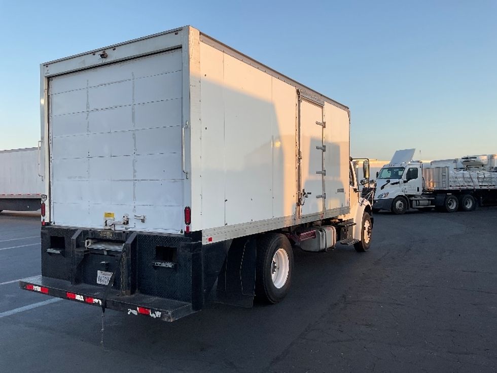 Medium Duty Box Truck-Light and Medium Duty Trucks-Freightliner-2019-M2-Torrance-CA-130,138\n\t\tmiles-$ 40,500 - Image 13