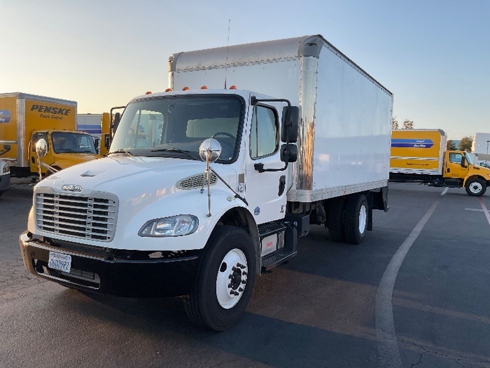 Medium Duty Box Truck-Light and Medium Duty Trucks-Freightliner-2019-M2-Torrance-CA-130,138\n\t\tmiles-$ 40,500 - Image 3